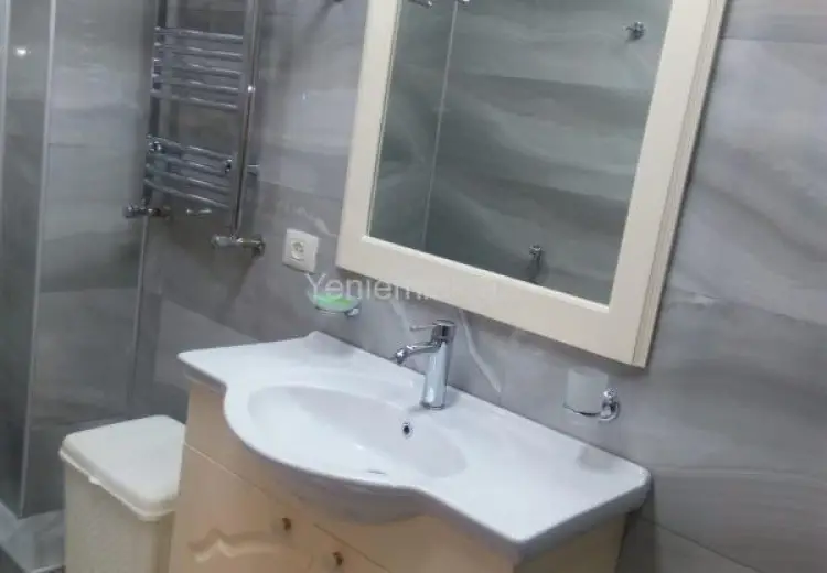 1 299 AZN - 3 otaqlı mənzil Kirayə (aylıq), Səbail, Bakı
