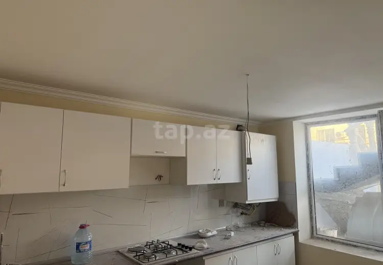 300 AZN - 3 otaqlı mənzil Kirayə (aylıq), Binə qəs., Xəzər, Bakı