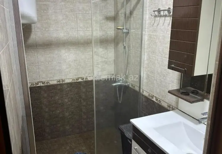 185 000 AZN - 4 otaqlı mənzil Satılır, Yeni Günəşli qəs., Suraxanı, Bakı