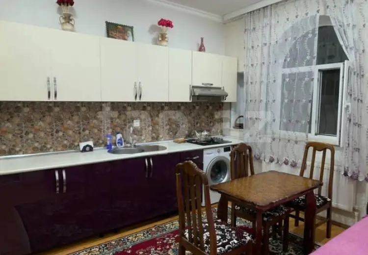 700 AZN - 4 otaqlı mənzil Kirayə (aylıq), Biləcəri qəs., Binəqədi, Bakı