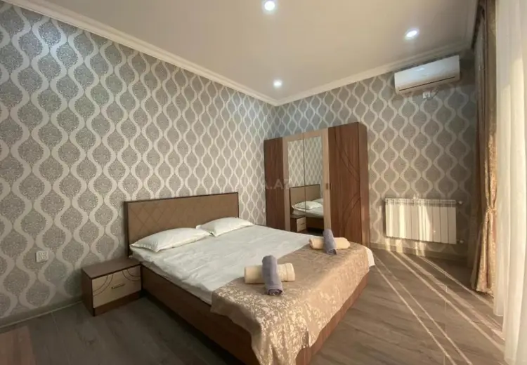 700 AZN - 5 otaqlı mənzil Kirayə (aylıq), Qəbələ