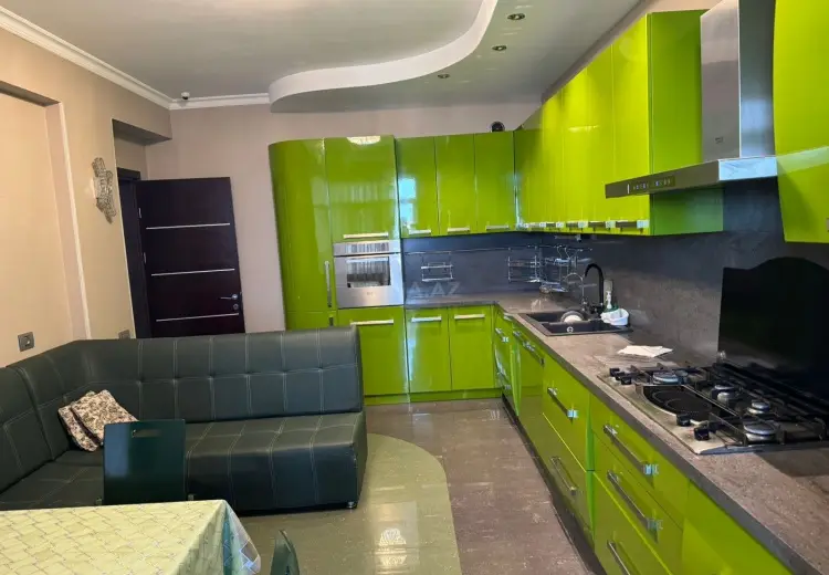 1 600 AZN - 4 otaqlı mənzil Kirayə (aylıq), Nəsimi, Bakı