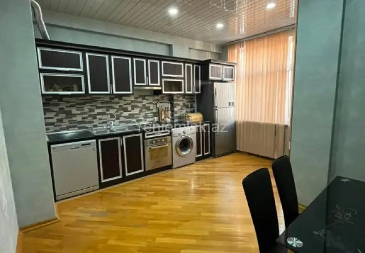 800 AZN - 2 otaqlı mənzil Kirayə (aylıq), Badamdar qəs., Səbail, Bakı