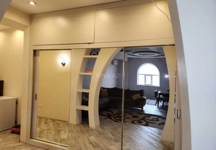 350 000 AZN - 3 otaqlı mənzil Satılır, Laçın
