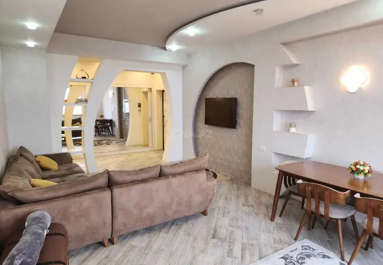 350 000 AZN - 3 otaqlı mənzil Satılır, Laçın