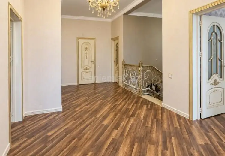 600 000 AZN - 9 otaqlı mənzil Satılır, Mehdiabad, Abşeron