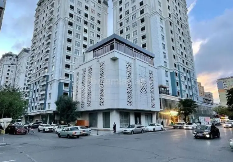 670 000 AZN - 5 otaqlı mənzil Satılır, Nərimanov, Bakı