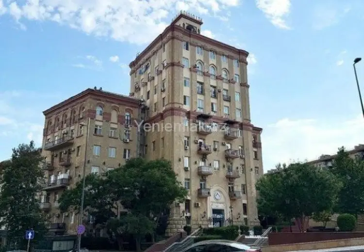 210 000 AZN - 2 otaqlı mənzil Satılır, Yasamal qəs., Nizami, Bakı