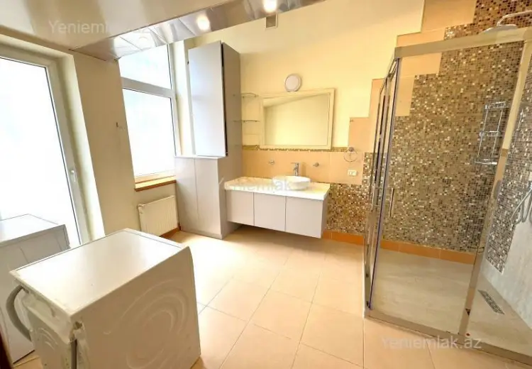 1 800 AZN - 4 otaqlı mənzil Kirayə (aylıq), İçəri şəhər, Səbail, Bakı