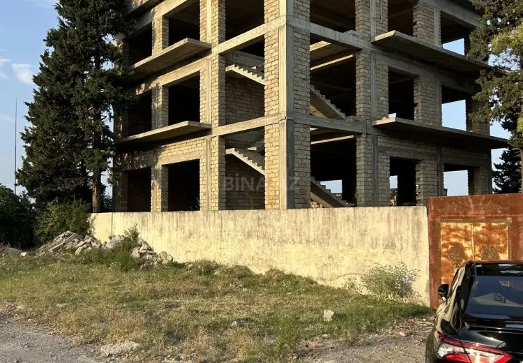 500 000 AZN - 810 m² Obyekt / Ofis Satılır, Astara