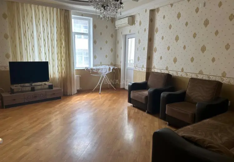1 000 AZN - 3 otaqlı mənzil Kirayə (aylıq), Nərimanov, Bakı