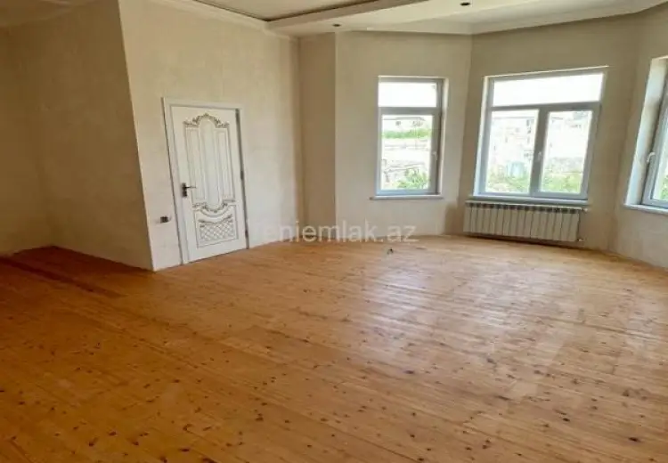 260 000 AZN - 7 otaqlı mənzil Satılır, Saray, Abşeron