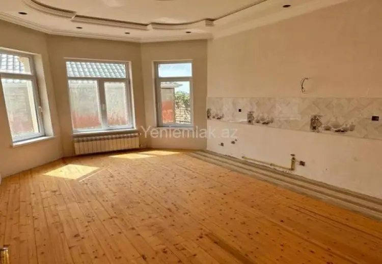 260 000 AZN - 7 otaqlı mənzil Satılır, Saray, Abşeron
