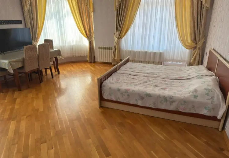 1 500 AZN - 4 otaqlı mənzil Kirayə (aylıq), Xətai, Bakı