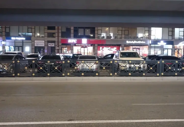 200 AZN - 27 m² Obyekt / Ofis Kirayə (aylıq), 3-cü mikrorayon, Abşeron