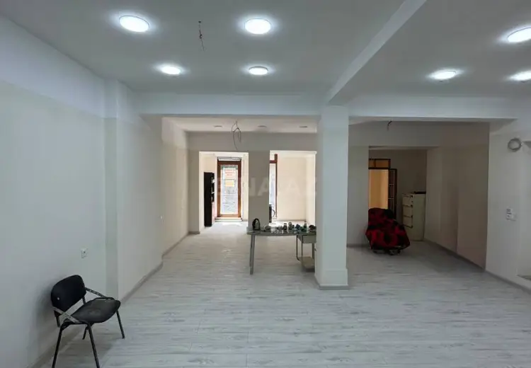 2 200 AZN - 100 m² Obyekt / Ofis Kirayə (aylıq), Nəsimi, Bakı