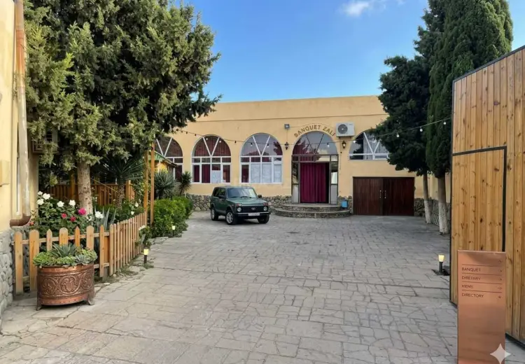 1 000 AZN - 200 m² Obyekt / Ofis Kirayə (aylıq), Mərdəkan, Xəzər, Bakı