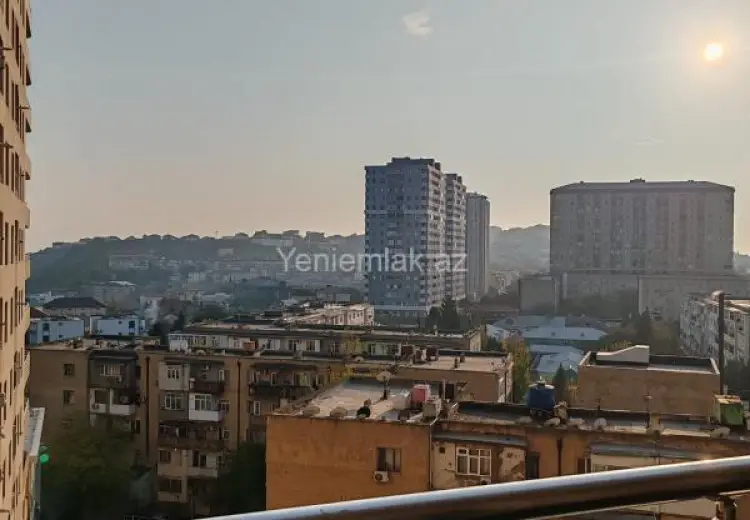300 000 AZN - 4 otaqlı mənzil Satılır, Badamdar qəs., Səbail, Bakı