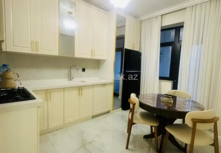 1 300 AZN - 3 otaqlı mənzil Kirayə (aylıq), Nəsimi, Bakı