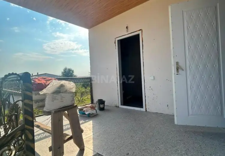 96 000 AZN - 8 otaqlı mənzil Satılır, Xudat