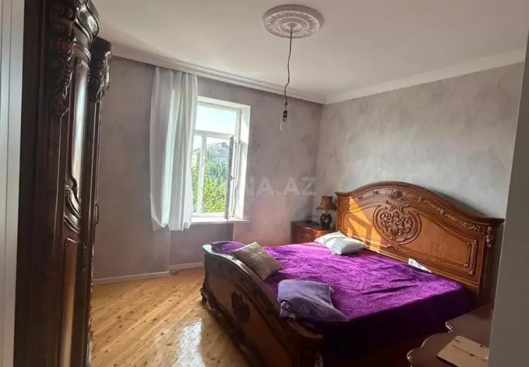 96 000 AZN - 8 otaqlı mənzil Satılır, Xudat