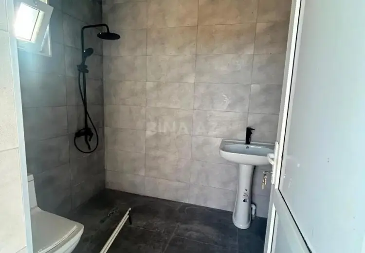 96 000 AZN - 8 otaqlı mənzil Satılır, Xudat