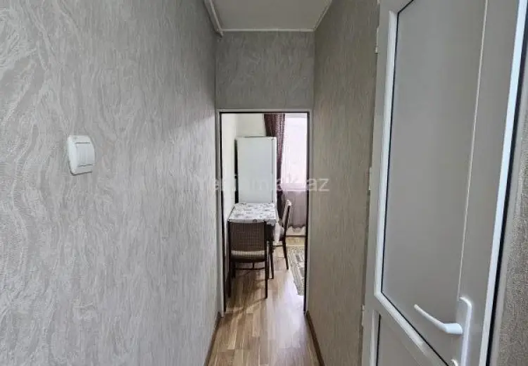 300 AZN - 1 otaqlı mənzil Kirayə (aylıq), 8-ci mikrorayon, Sumqayıt