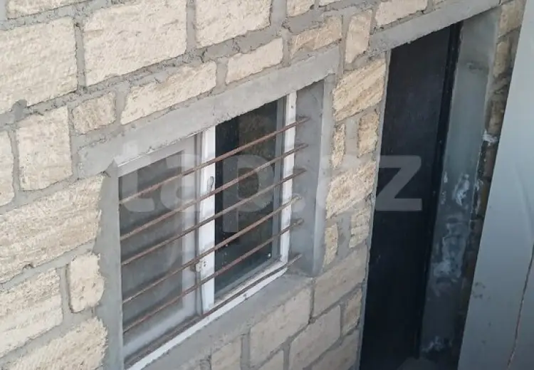 42 000 AZN - 5 otaqlı mənzil , Gəncə