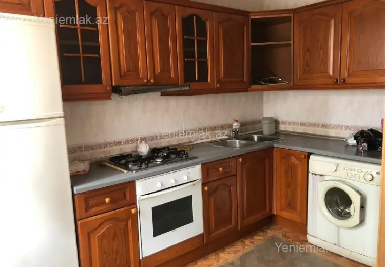 900 AZN - 3 otaqlı mənzil Kirayə (aylıq), Ağ şəhər, Xətai, Bakı