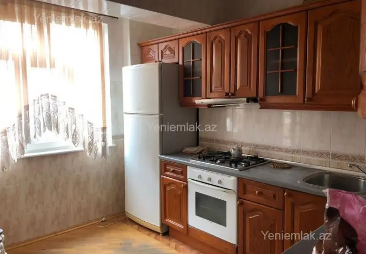 900 AZN - 3 otaqlı mənzil Kirayə (aylıq), Ağ şəhər, Xətai, Bakı