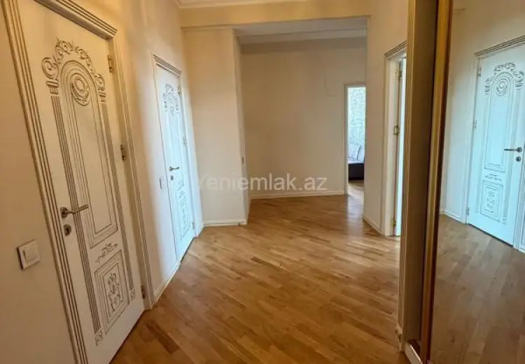 1 200 AZN - 3 otaqlı mənzil Kirayə (aylıq), Nizami, Bakı