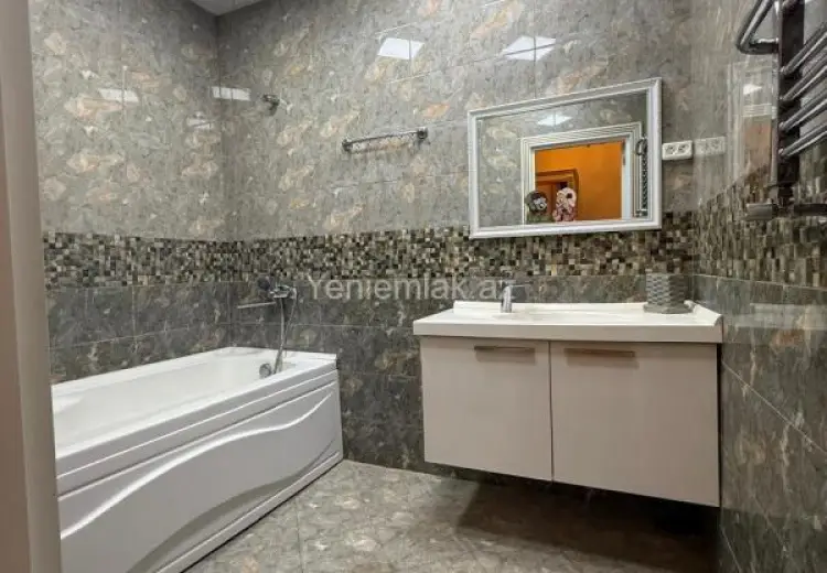 1 200 AZN - 3 otaqlı mənzil Kirayə (aylıq), Nizami, Bakı