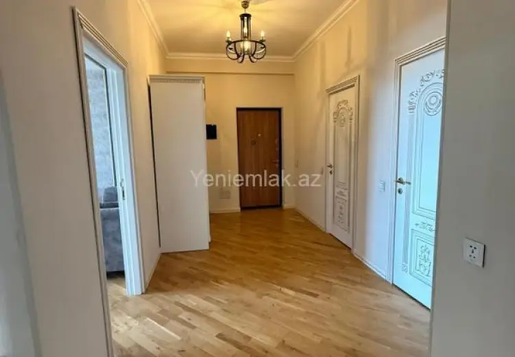 1 200 AZN - 3 otaqlı mənzil Kirayə (aylıq), Nizami, Bakı