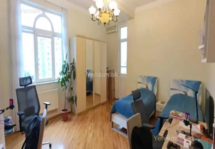 420 000 AZN - 4 otaqlı mənzil Satılır, Yasamal qəs., Nizami, Bakı