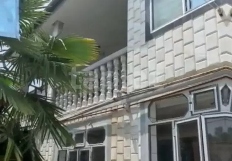 150 000 AZN - 7 otaqlı mənzil , Lənkəran
