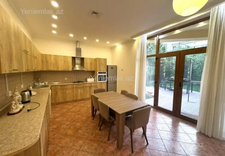 2 500 AZN - 5 otaqlı mənzil Kirayə (aylıq), Yasamal qəs., Yasamal, Bakı