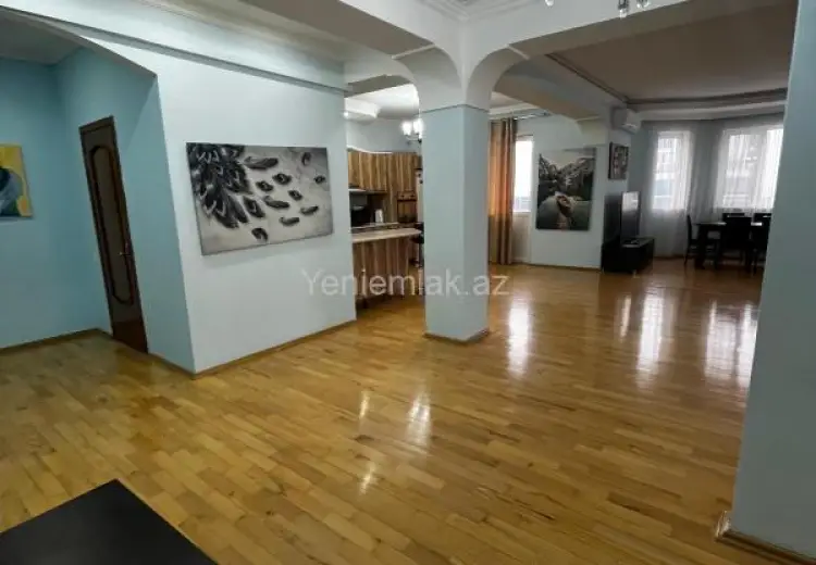700 000 AZN - 4 otaqlı mənzil Satılır, İçəri şəhər, Səbail, Bakı