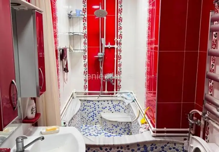 650 AZN - 3 otaqlı mənzil Kirayə (aylıq), Xətai, Bakı