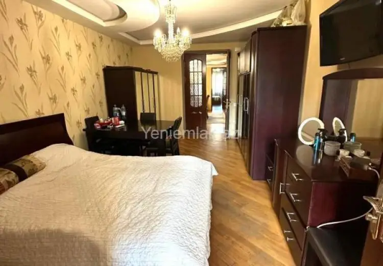 250 000 AZN - 4 otaqlı mənzil Satılır, Nərimanov, Bakı