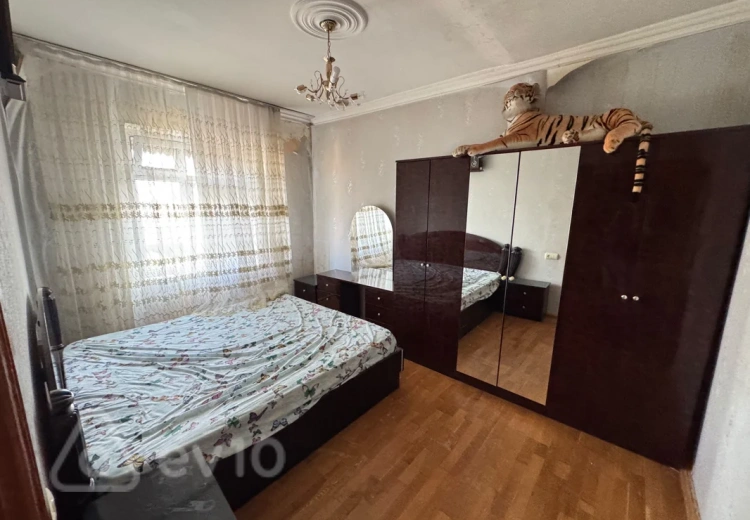 100 AZN - 3 otaqlı mənzil Kirayə (aylıq), Gəncə