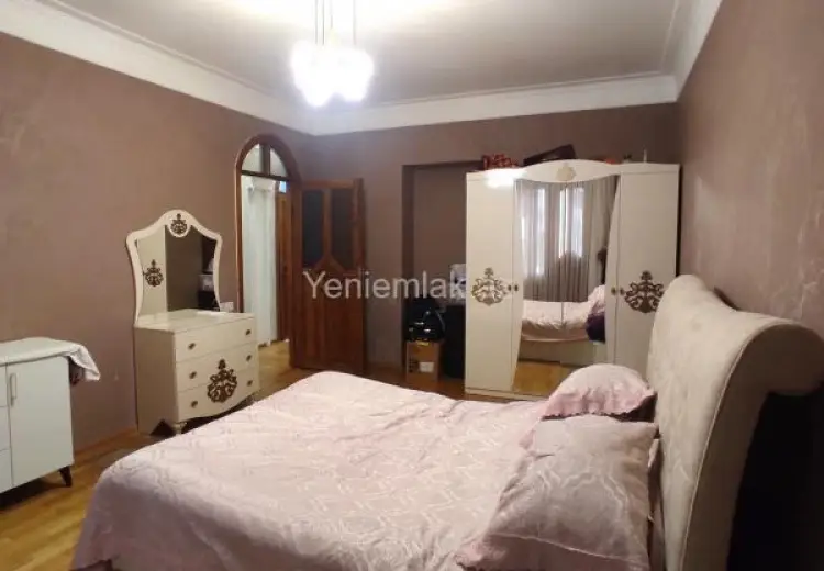 260 000 AZN - 3 otaqlı mənzil Satılır, Nərimanov, Bakı