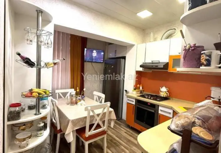 240 000 AZN - 3 otaqlı mənzil Satılır, Nərimanov, Bakı