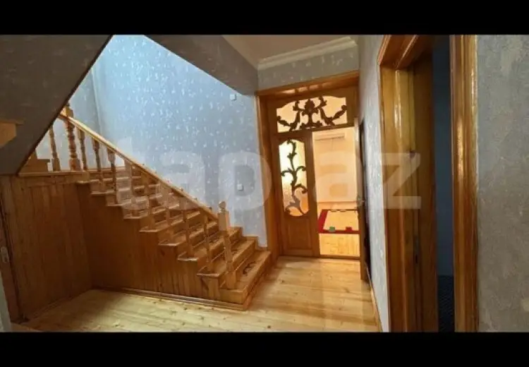 1 000 AZN - 6 otaqlı mənzil Kirayə (aylıq), Gəncə