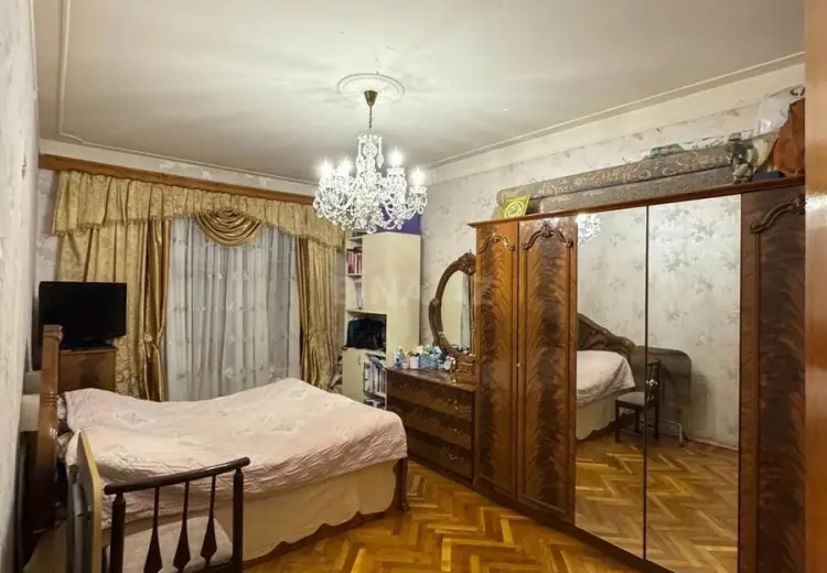 275 000 AZN - 4 otaqlı mənzil Satılır, 8-ci mikrorayon, Binəqədi, Bakı