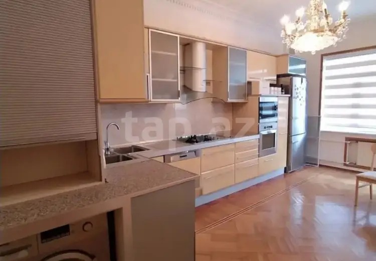 800 AZN - 3 otaqlı mənzil Kirayə (aylıq), Yasamal, Bakı