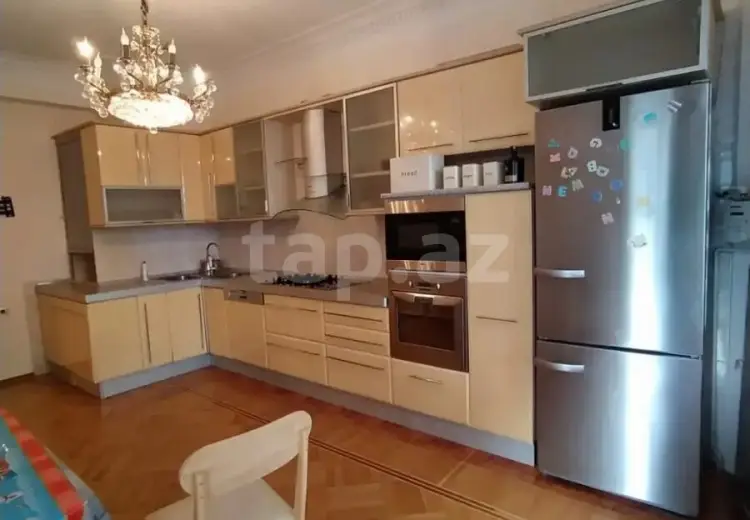 800 AZN - 3 otaqlı mənzil Kirayə (aylıq), Yasamal, Bakı