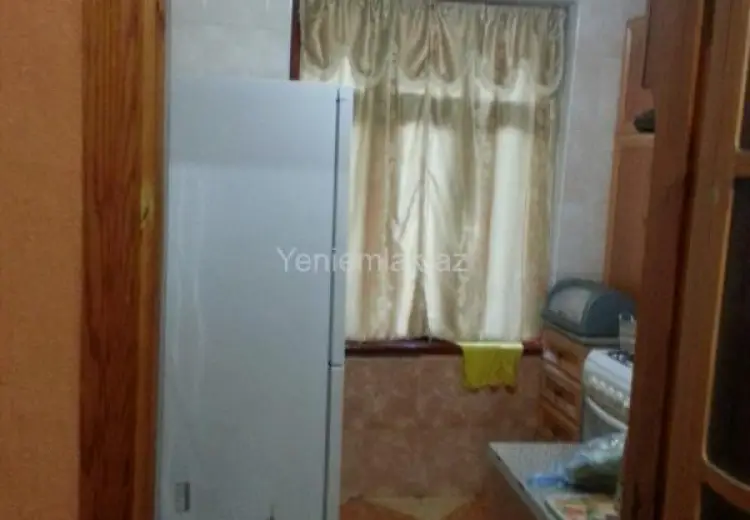 400 AZN - 4 otaqlı mənzil Kirayə (aylıq), 5-ci mikrorayon, Sumqayıt