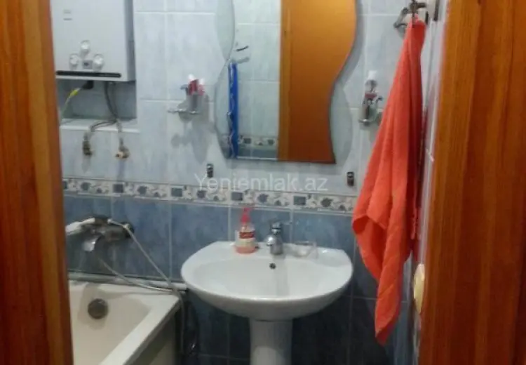 400 AZN - 4 otaqlı mənzil Kirayə (aylıq), 5-ci mikrorayon, Sumqayıt
