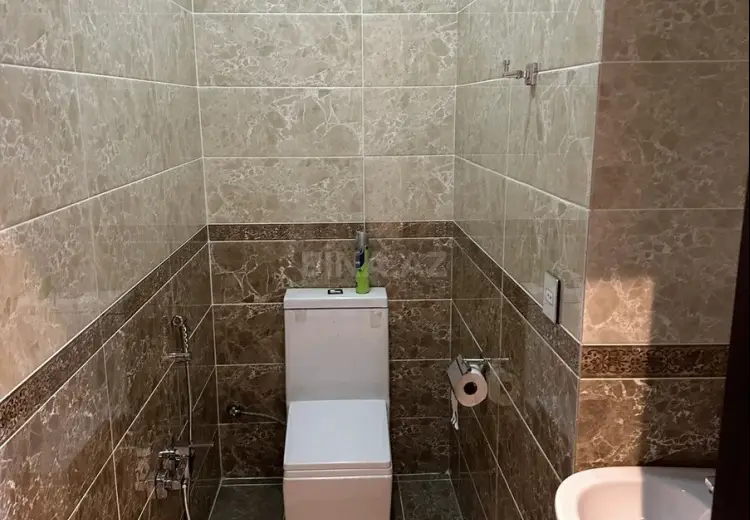 1 400 AZN - 150 m² Obyekt / Ofis Kirayə (aylıq), Yasamal, Bakı