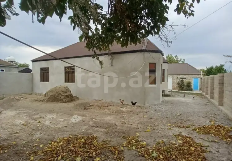 60 000 AZN - 4 otaqlı mənzil , Yevlax